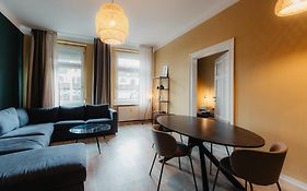Luga Homes - Stadthaus